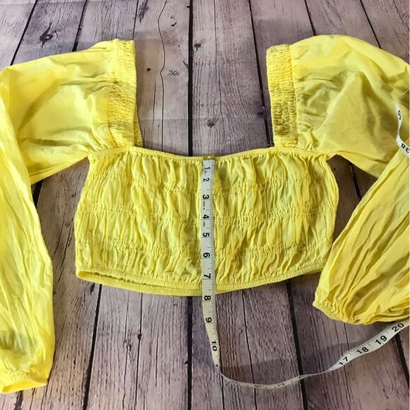 Bershka Yellow Longsleeve Pintuck Cropped Off Shoulder Cottagecore Size Small - Picture 5 of 6